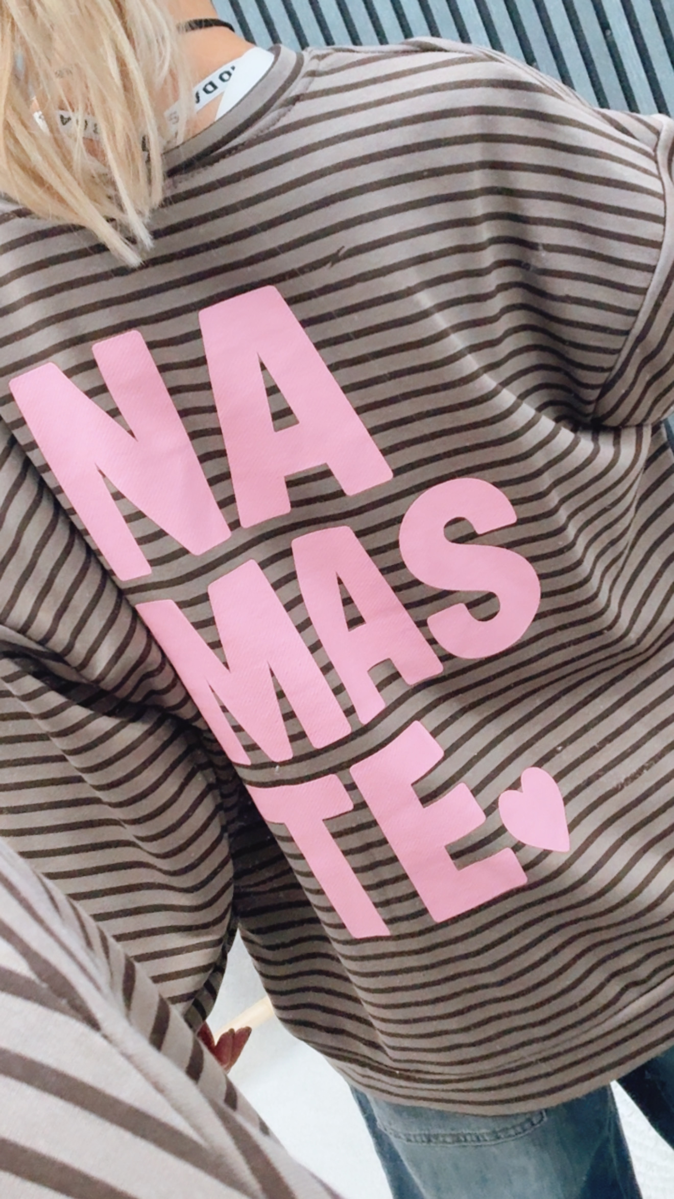 Sweater "Namaste Stripe"