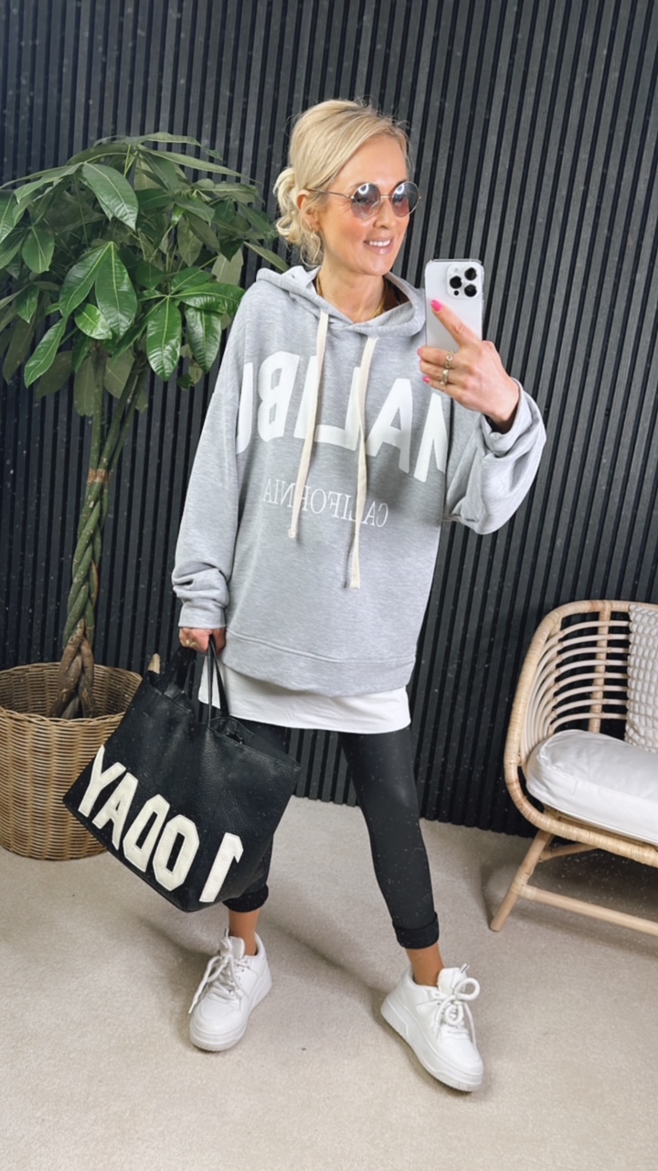Hoodie "Malibuuu"