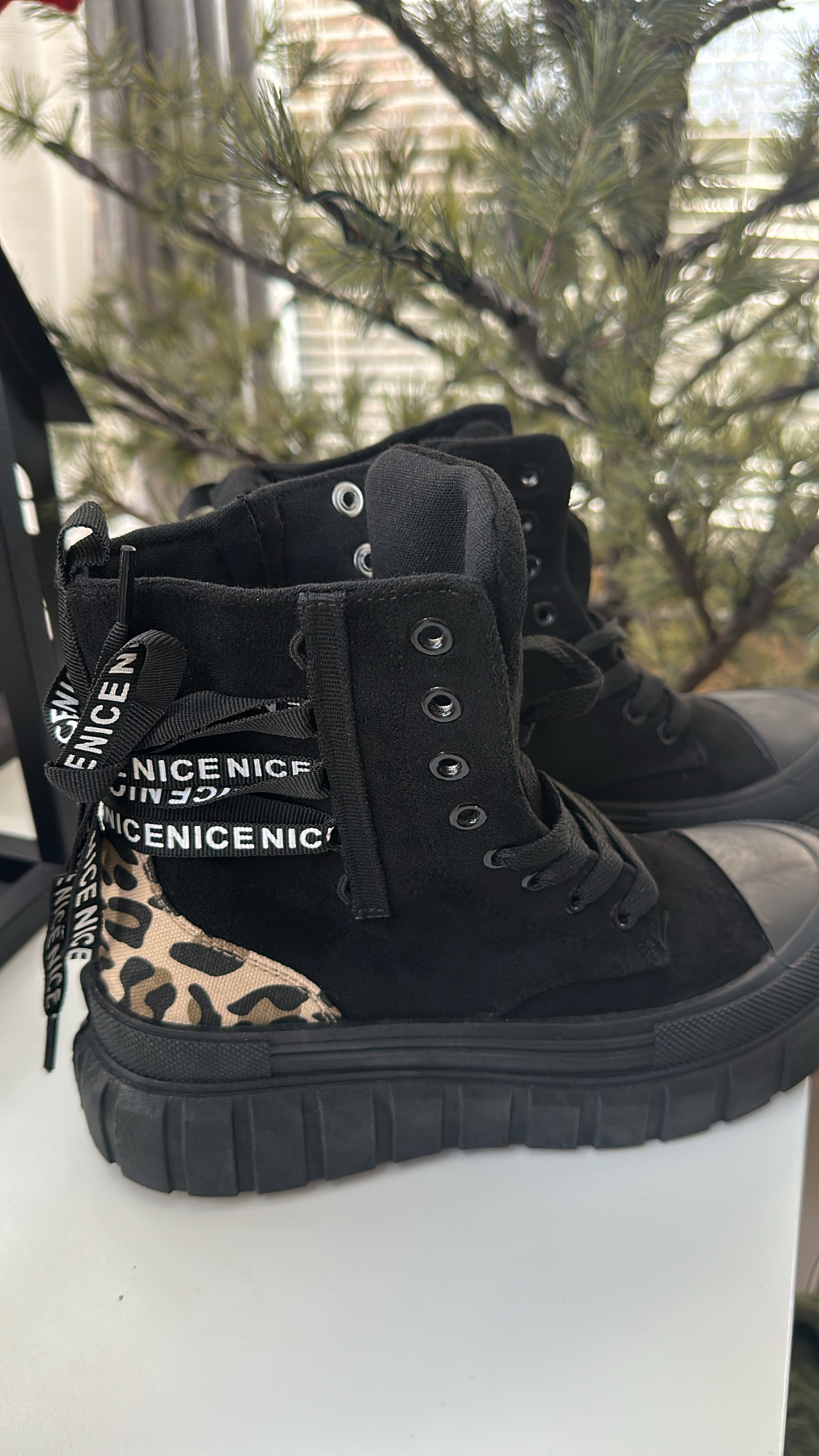 Sneaker/Boots "Eniceee" schwarz