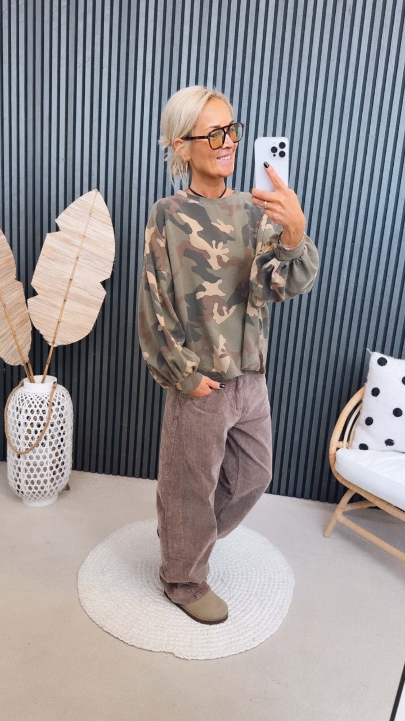 Camouflage Sweater "Tituuus"