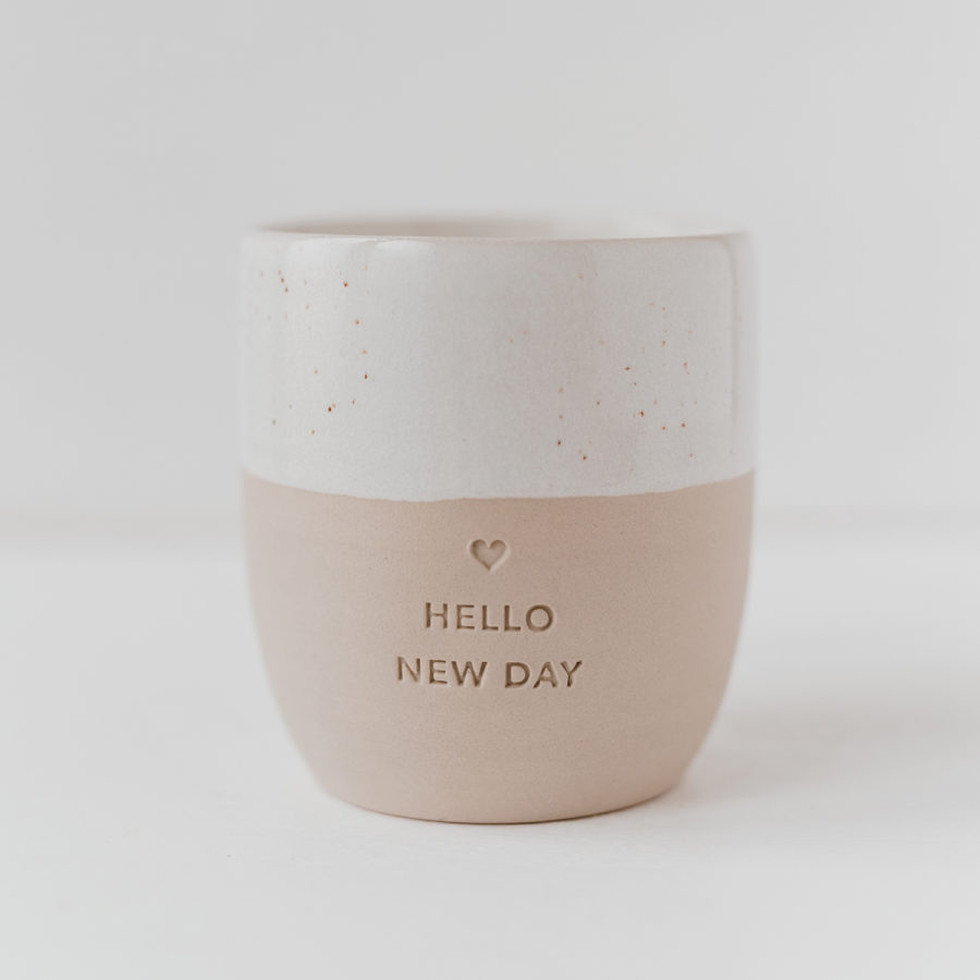 Becher "Hello new day"