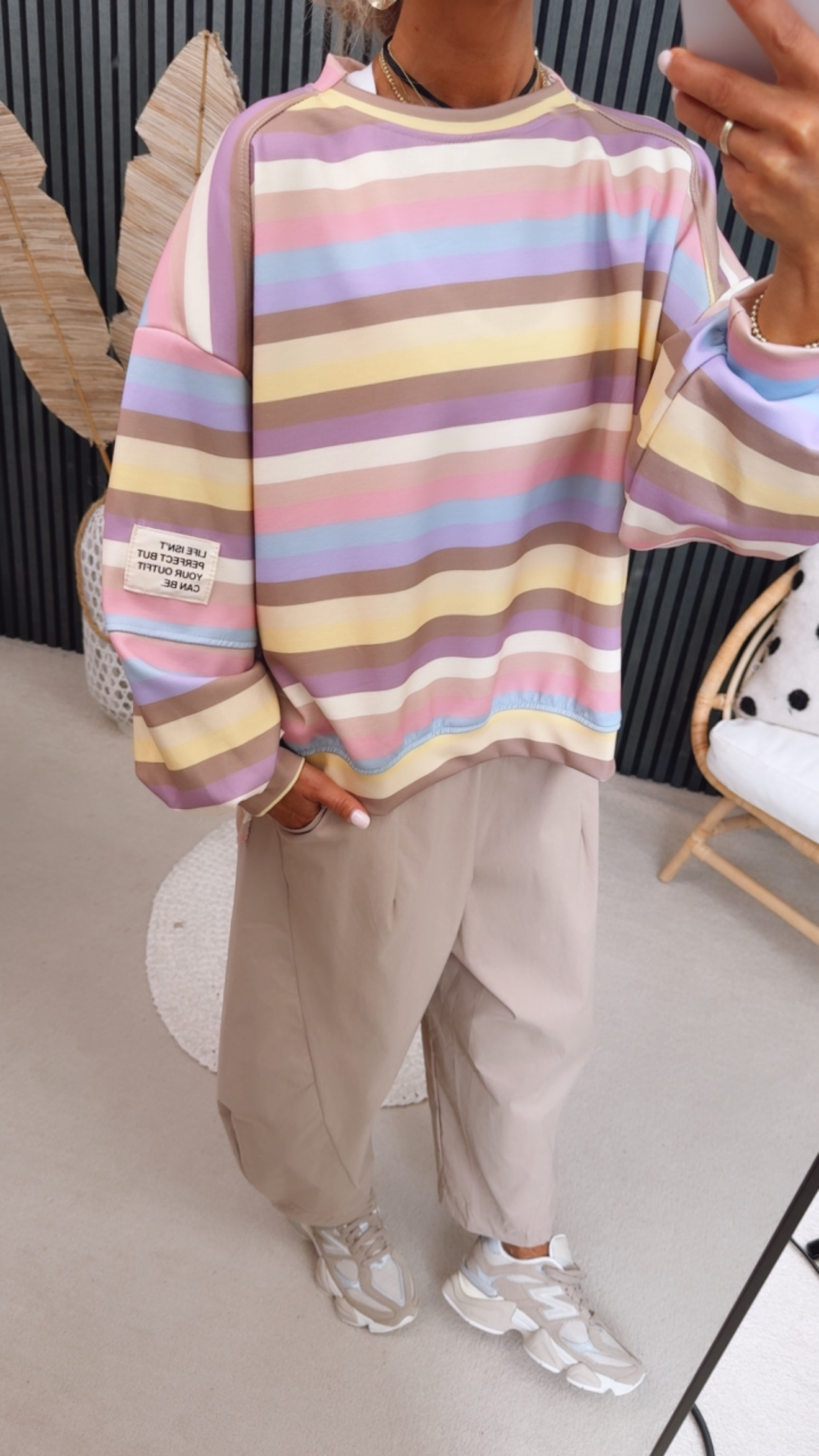 Sweater "Your Outfit"