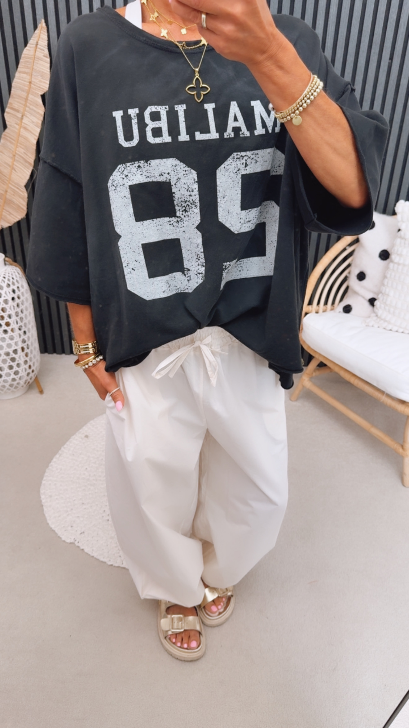 Shirt "Number Malibuuu"
