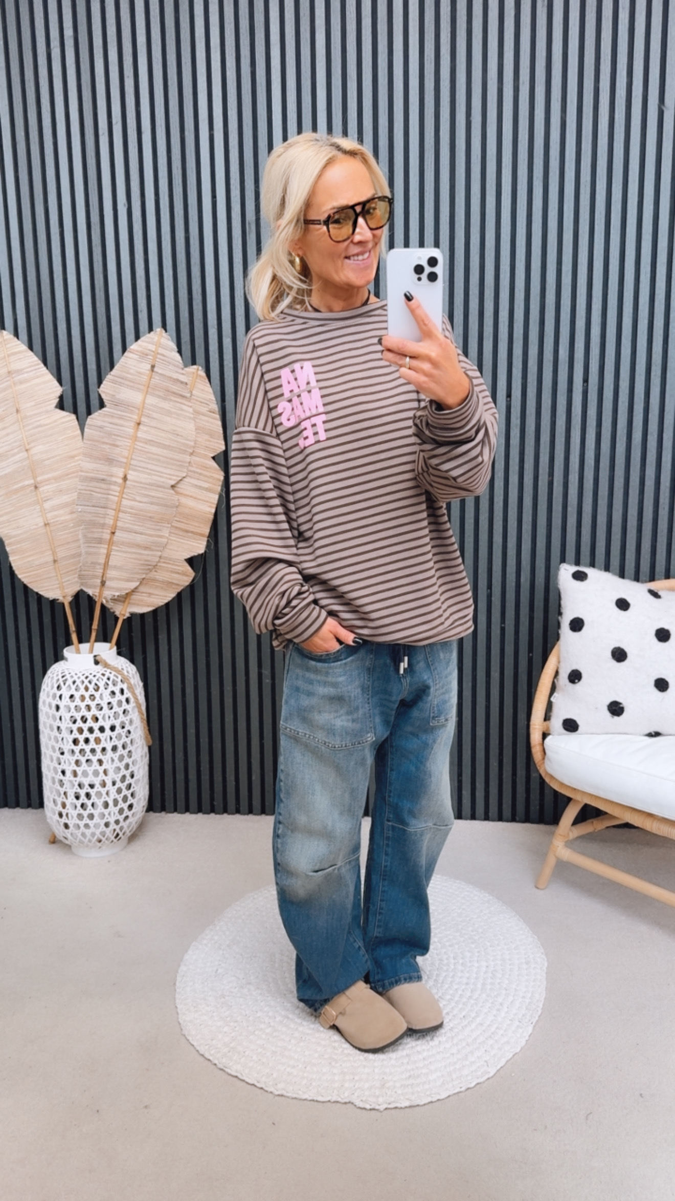 Sweater "Namaste Stripe"