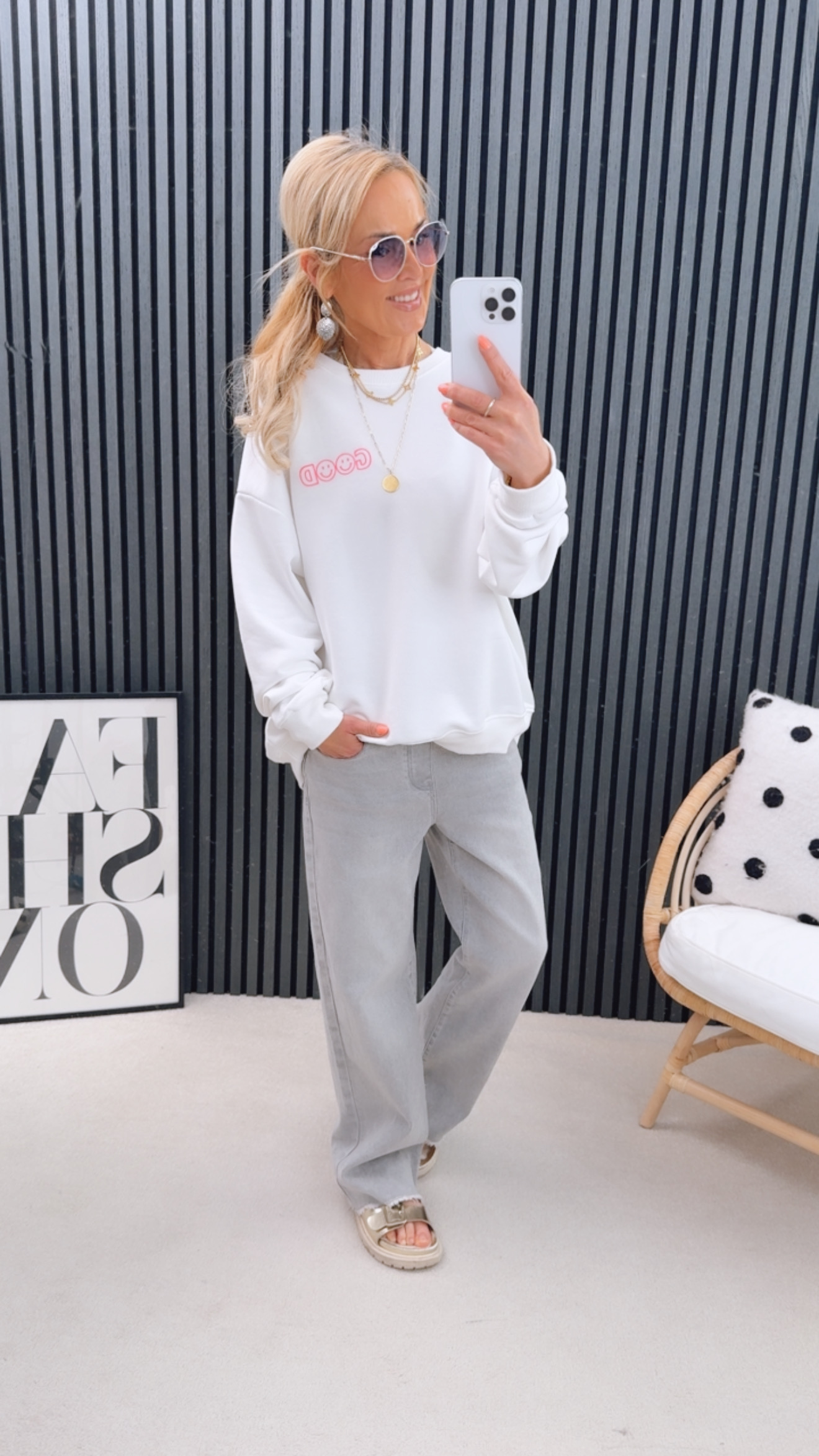 Sweater "Goood Vibes"