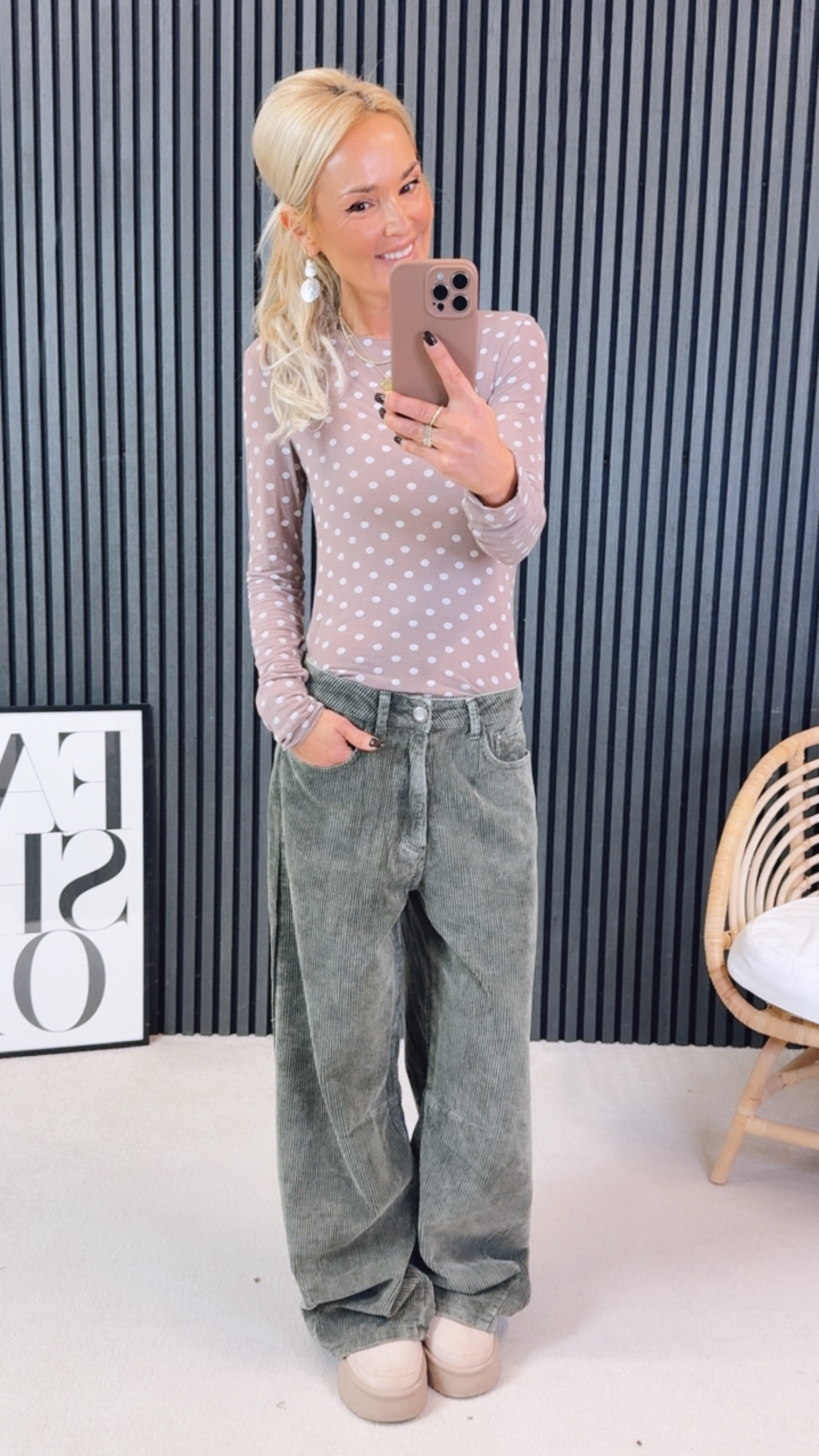 Cordhose "Ashtooon"