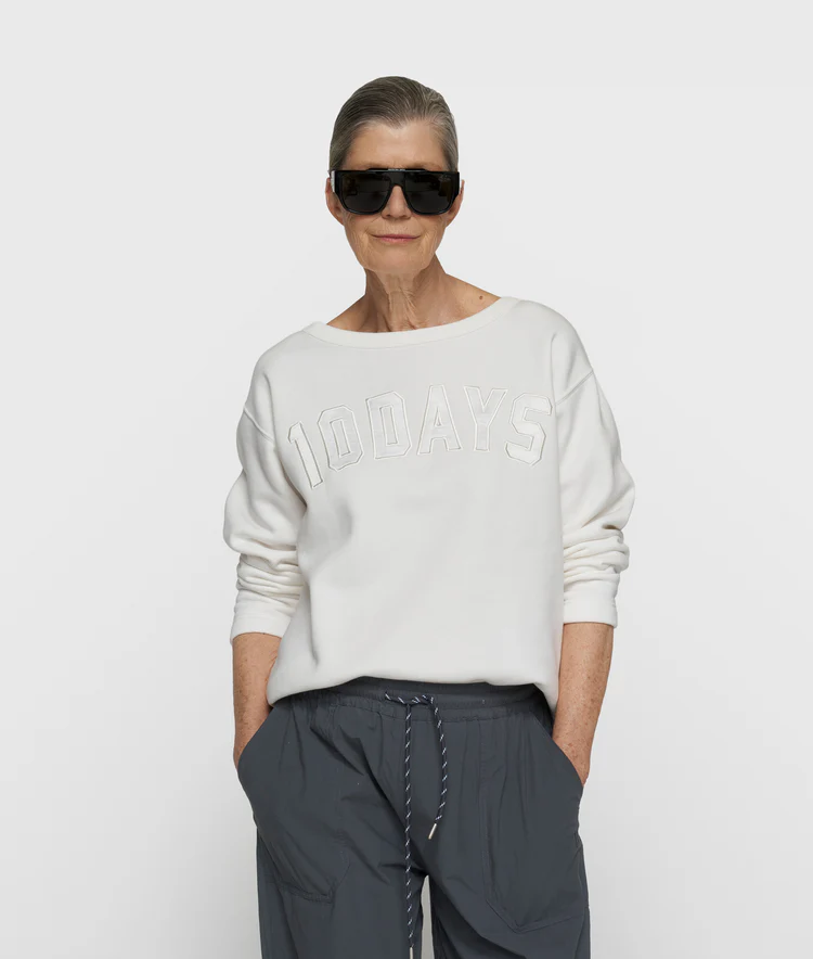 Sweater "Petite Statement Sweater"