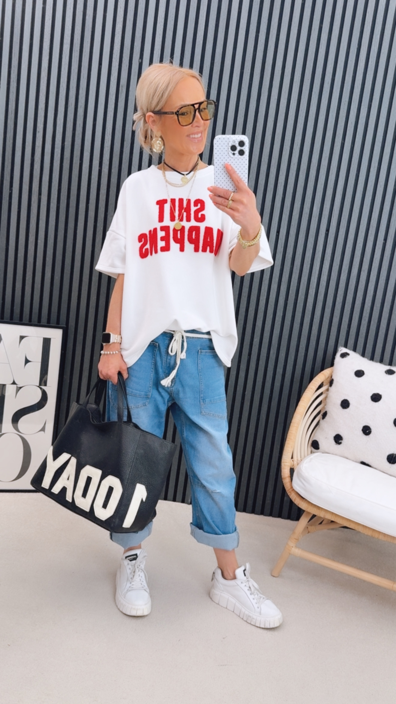 T-Shirt "Shit Happens"