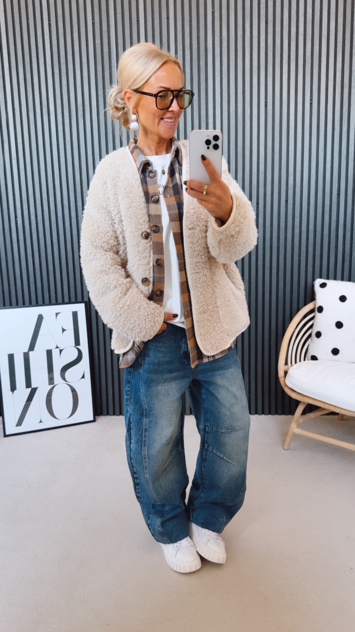 Teddy Jacke "Linaaa"