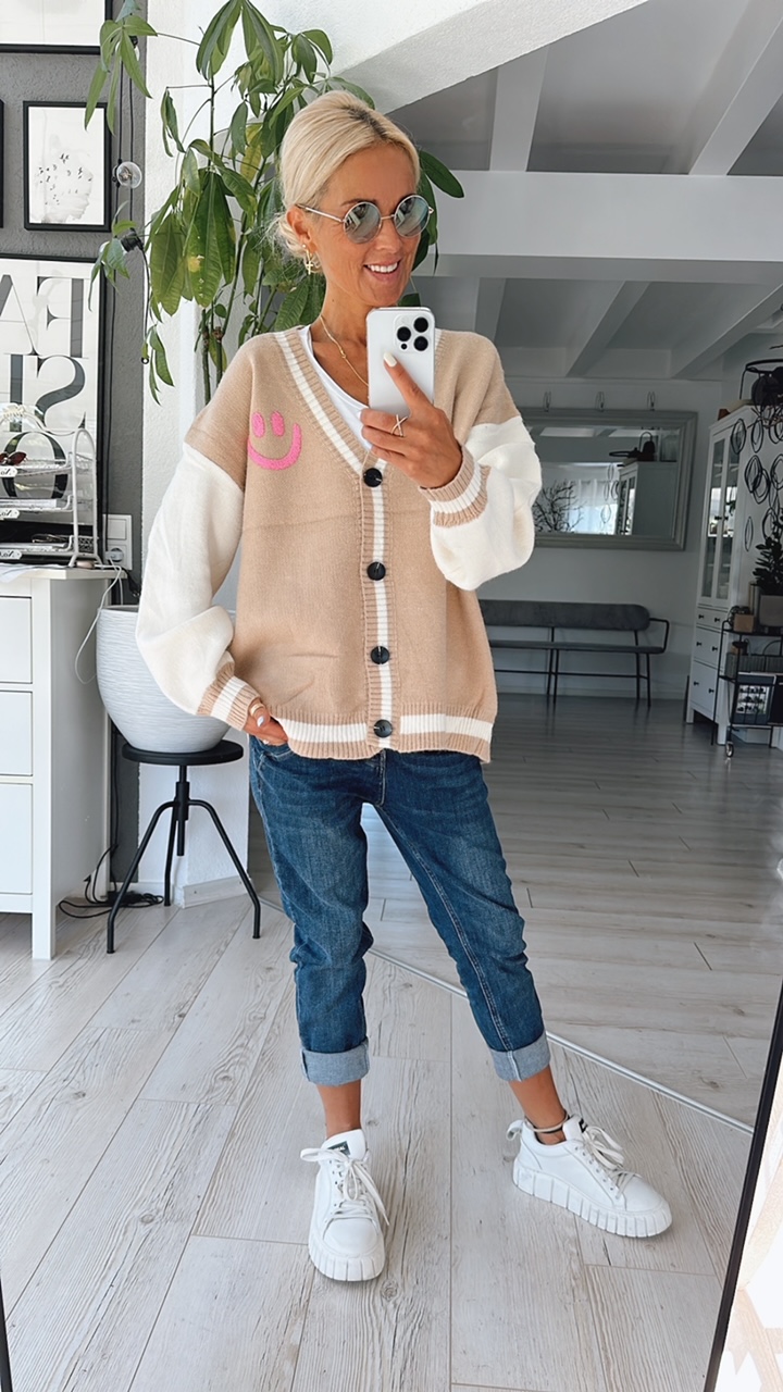 Strickjacke "Smile & Love"
