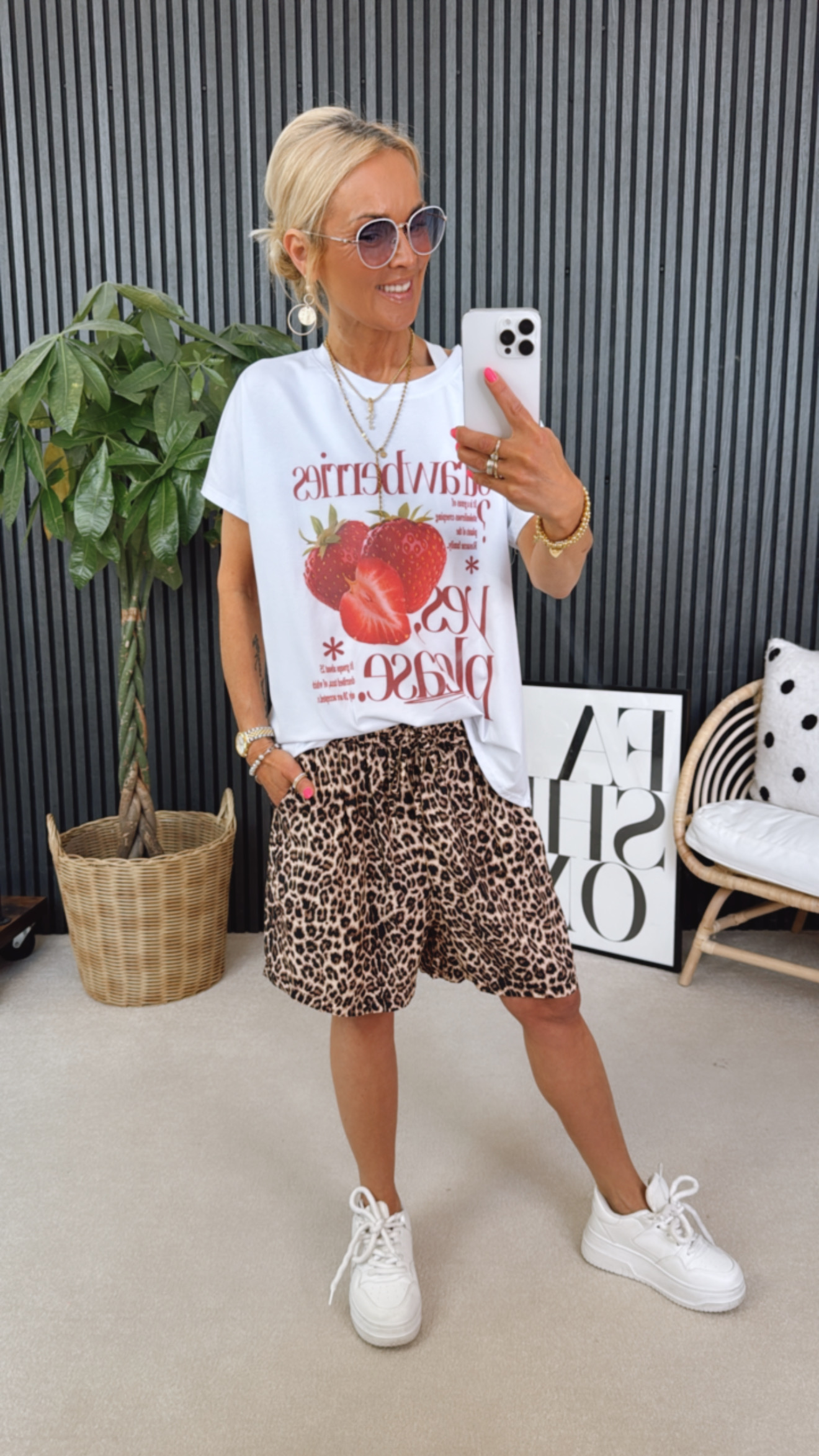T-Shirt "Strawberries"