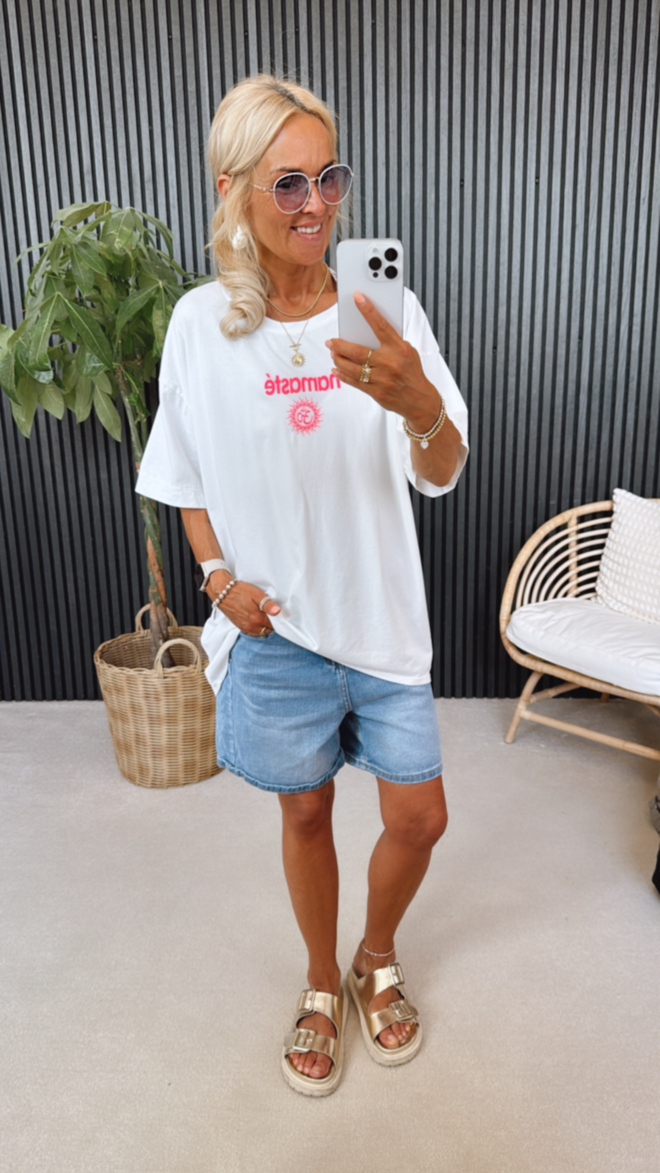 T-Shirt "Namasteee"