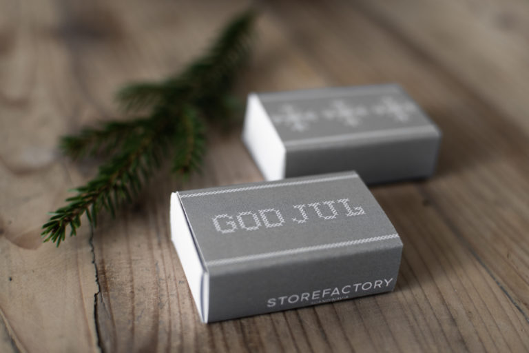 Streichhölzer "God Jul" gestickte Optik