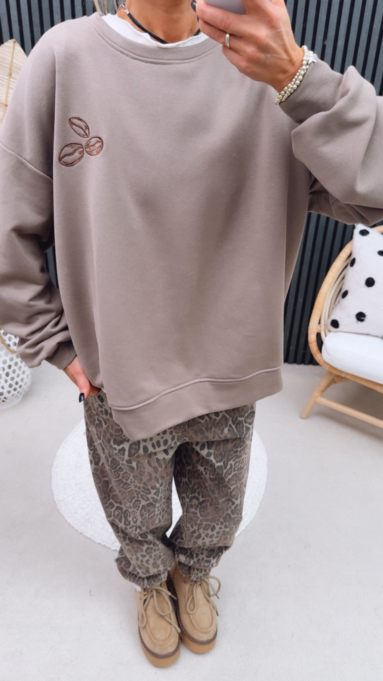 Sweater "Coffee Club"