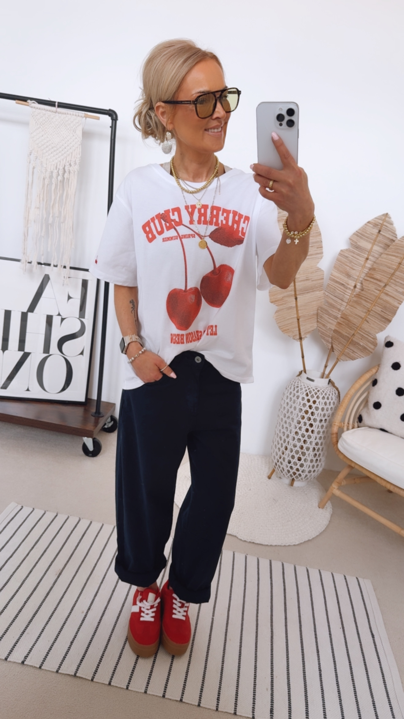 T-Shirt "Cherry Club"