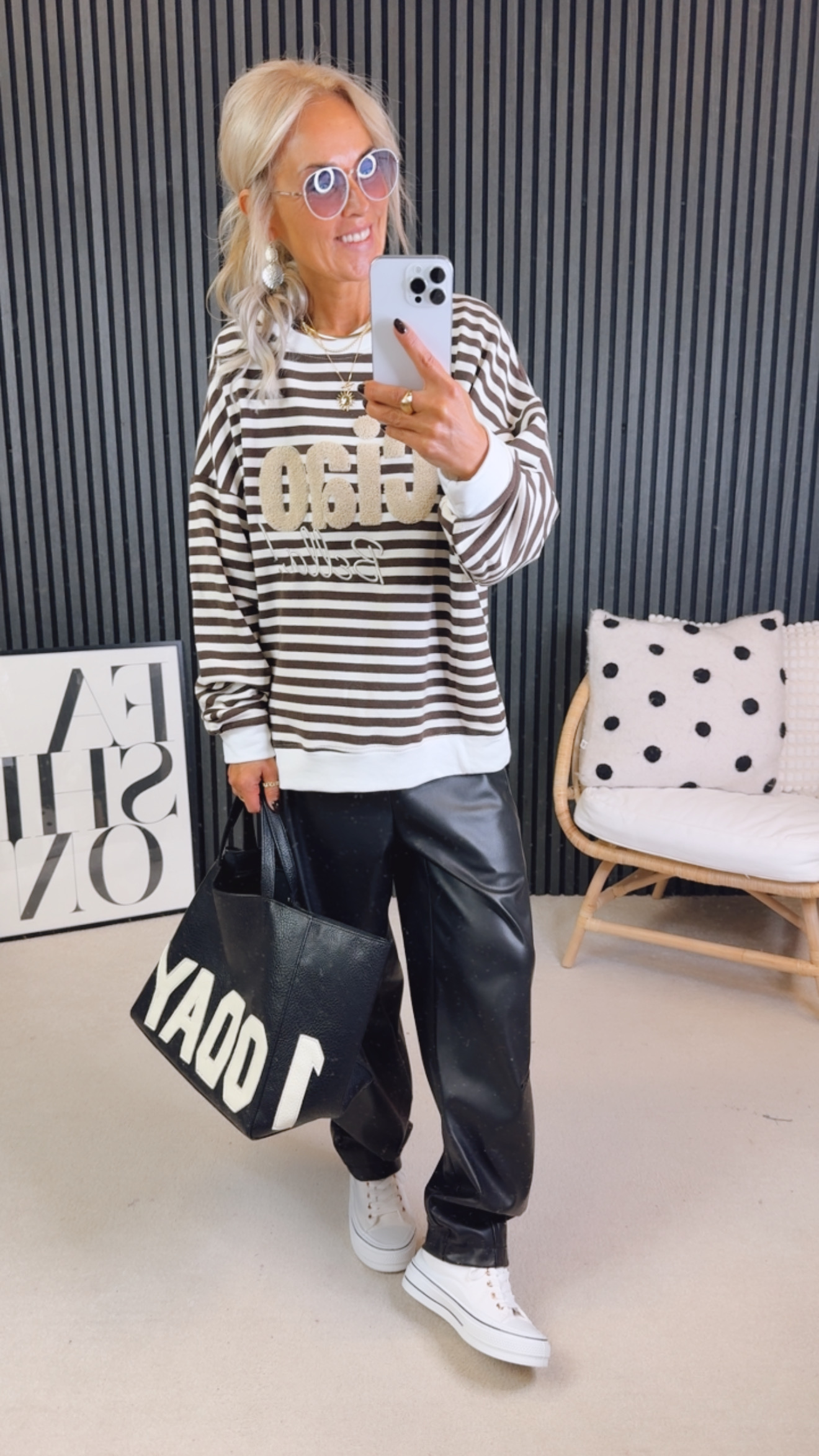 Sweater "Hilaaa"