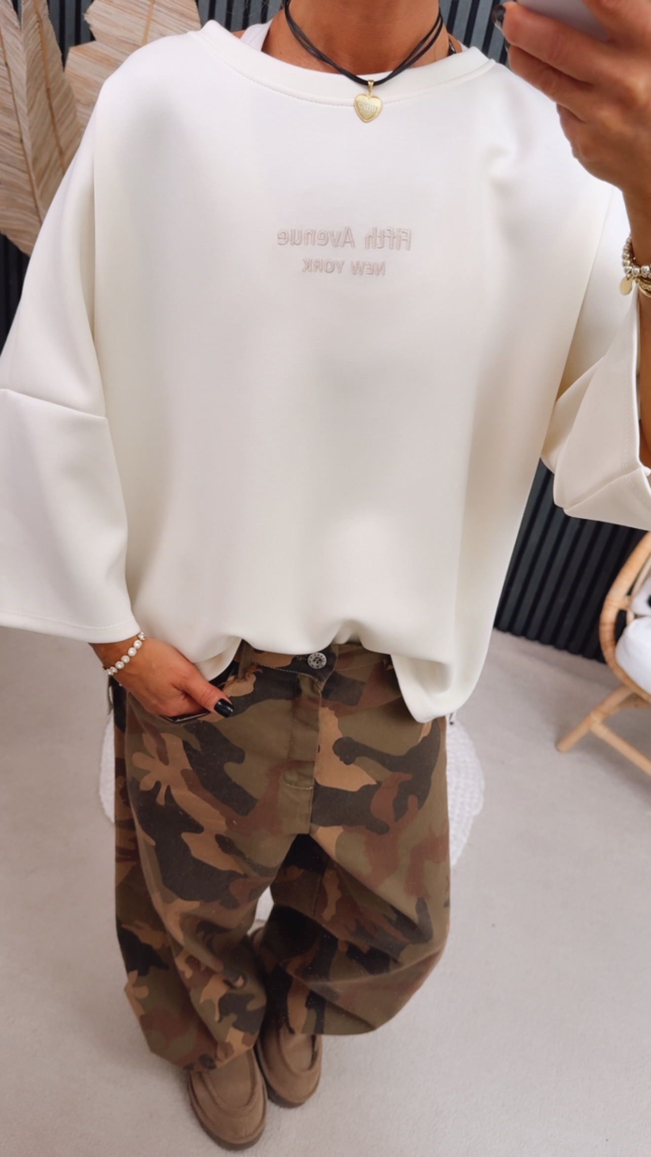 Shirt "Avenueee"