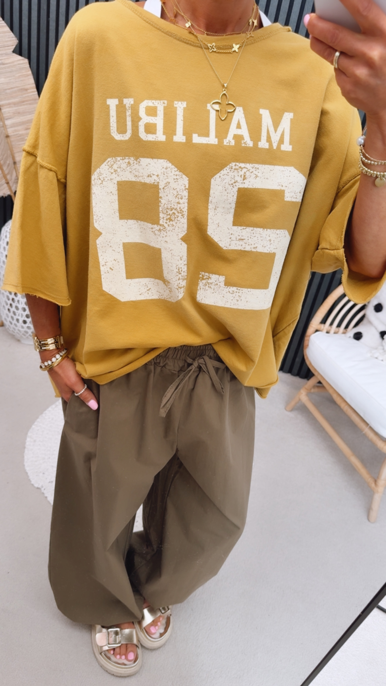 Shirt "Number Malibuuu"