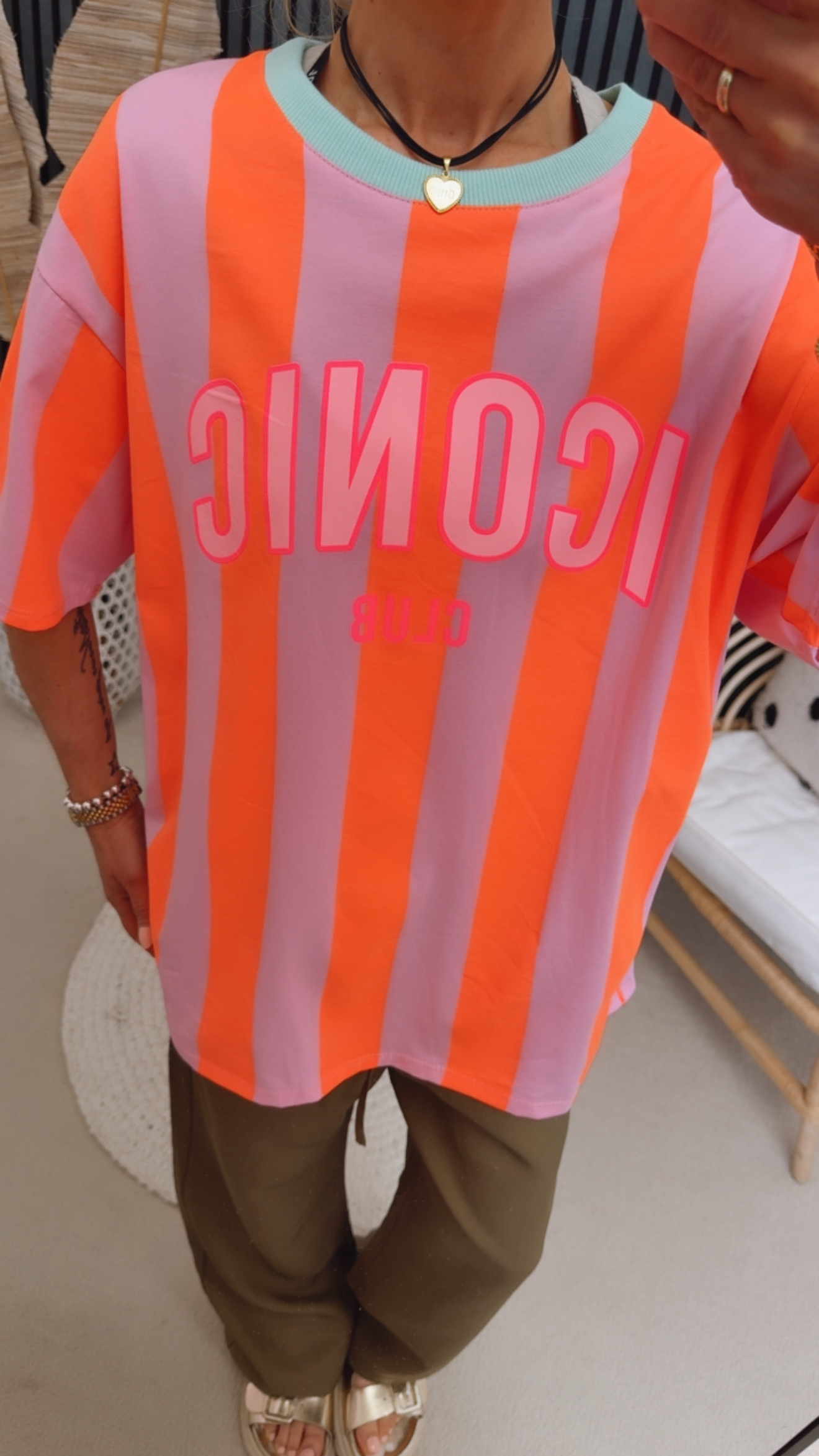 T-Shirt "Iconic Club"