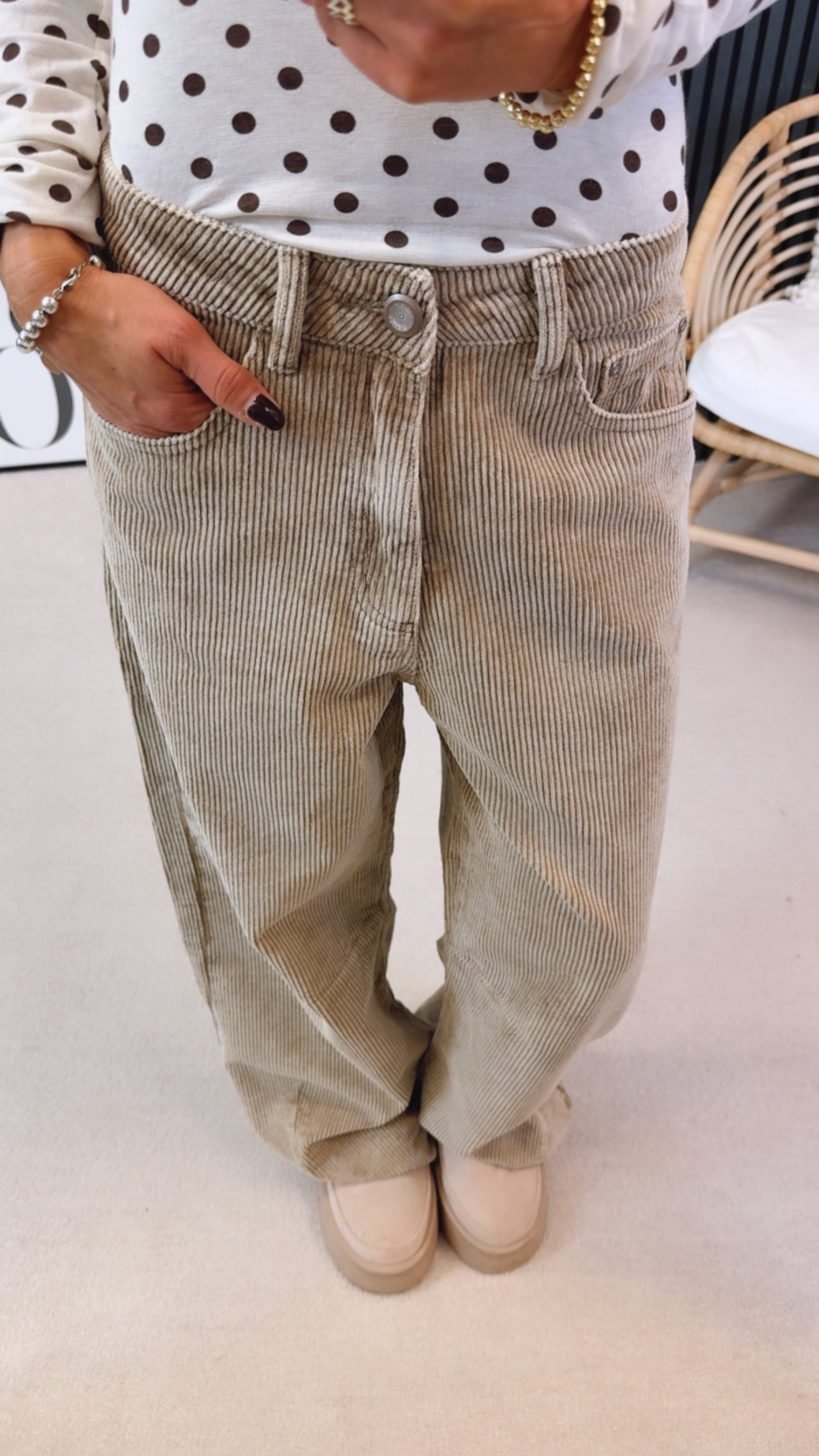 Cordhose "Ashtooon"