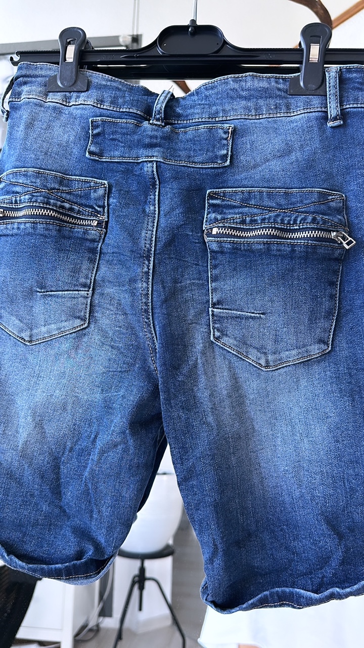 Jeans Shorts "Maaaria"