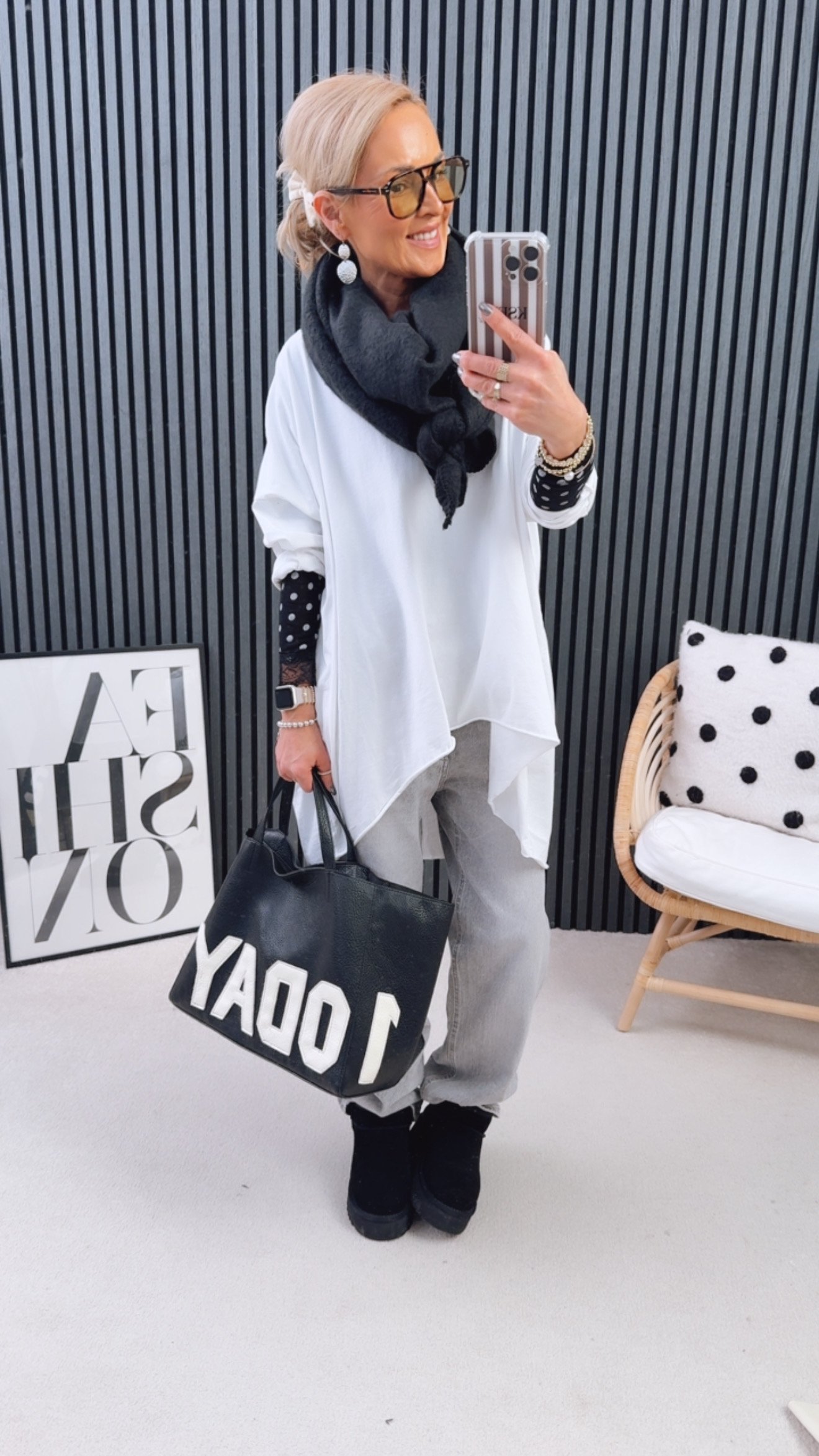 Oversized Basic "Peteeer"