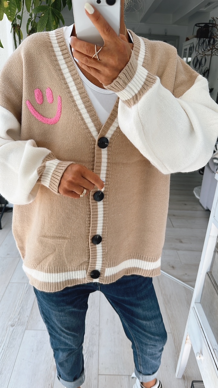 Strickjacke "Smile & Love"