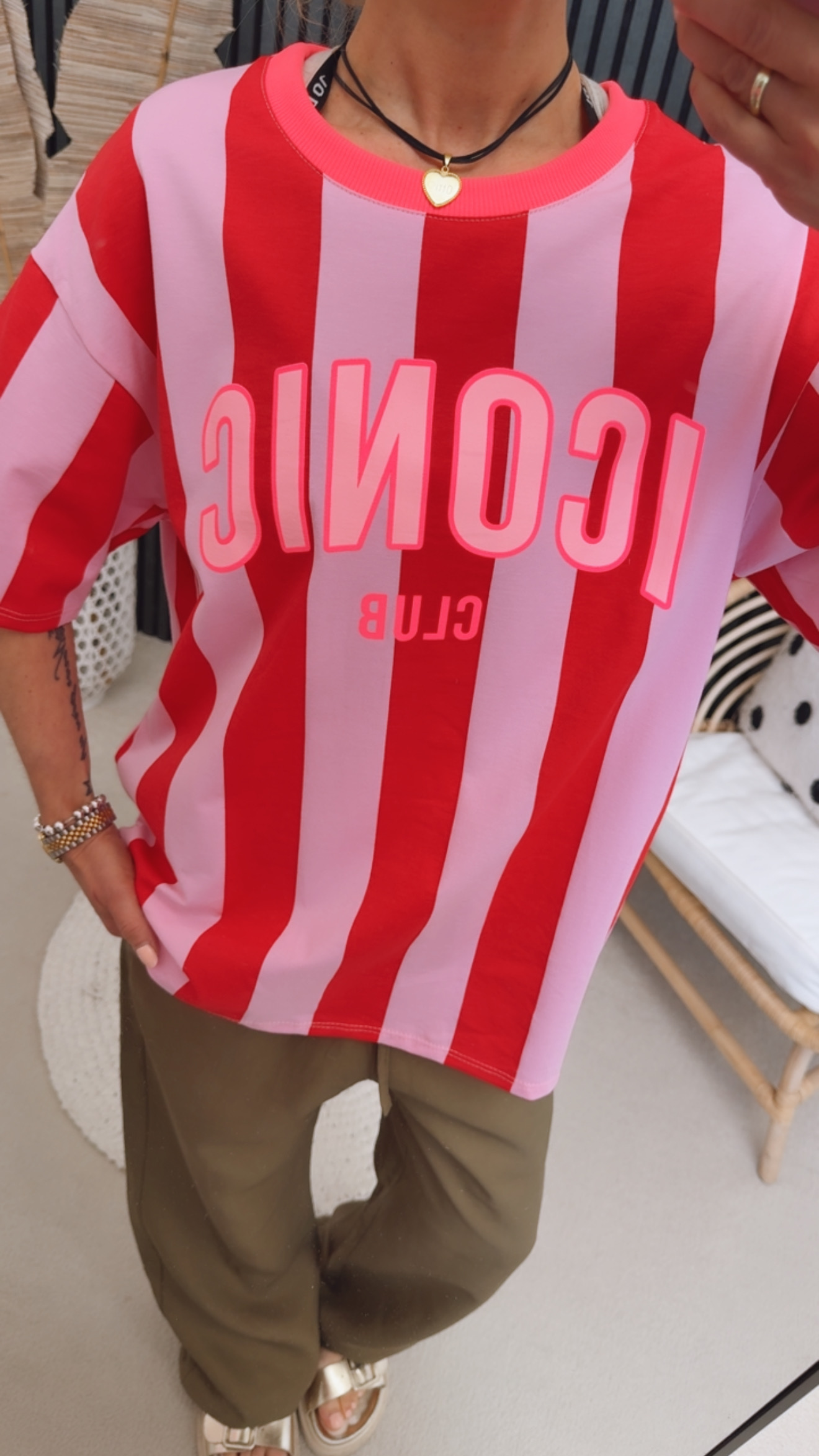 T-Shirt "Iconic Club"