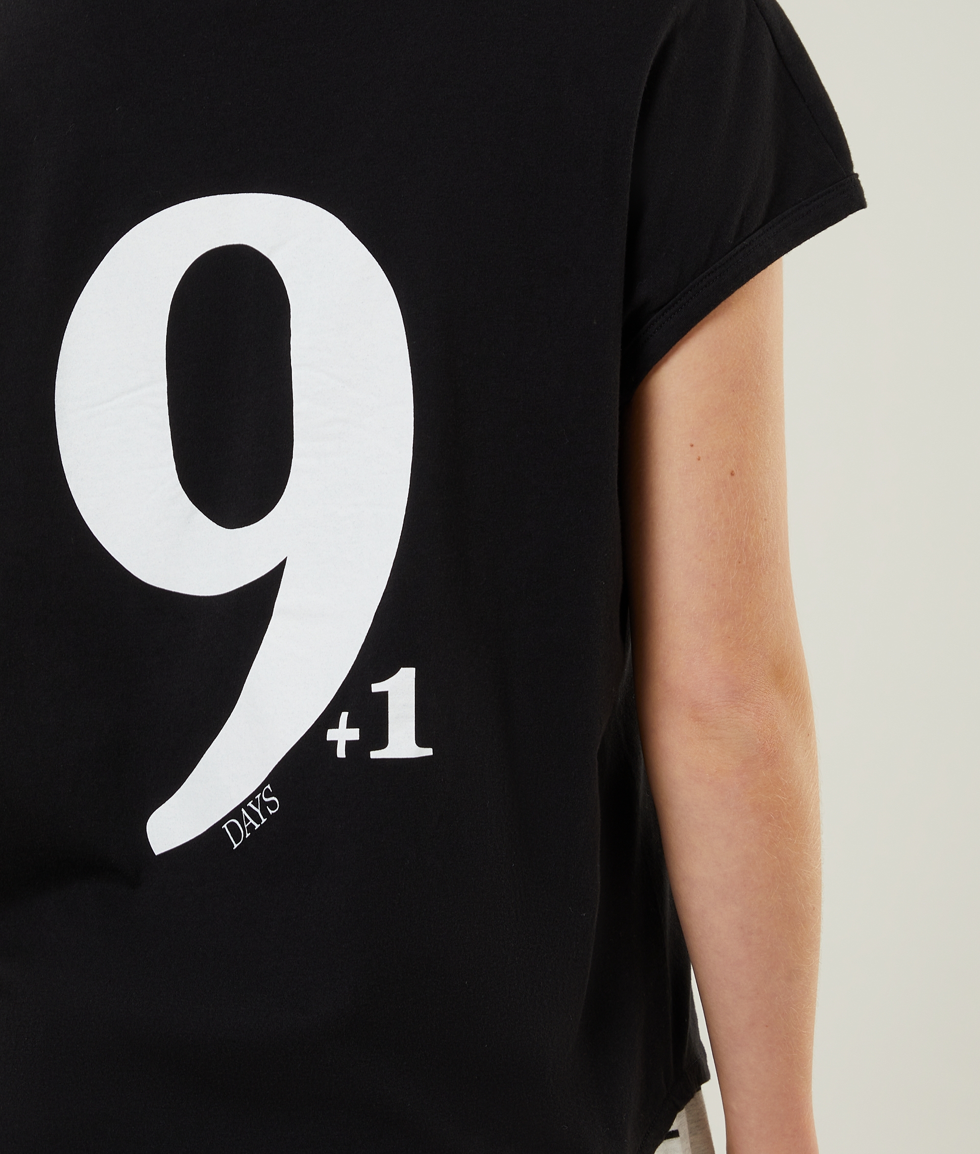 Shortsleece tee "9+1"