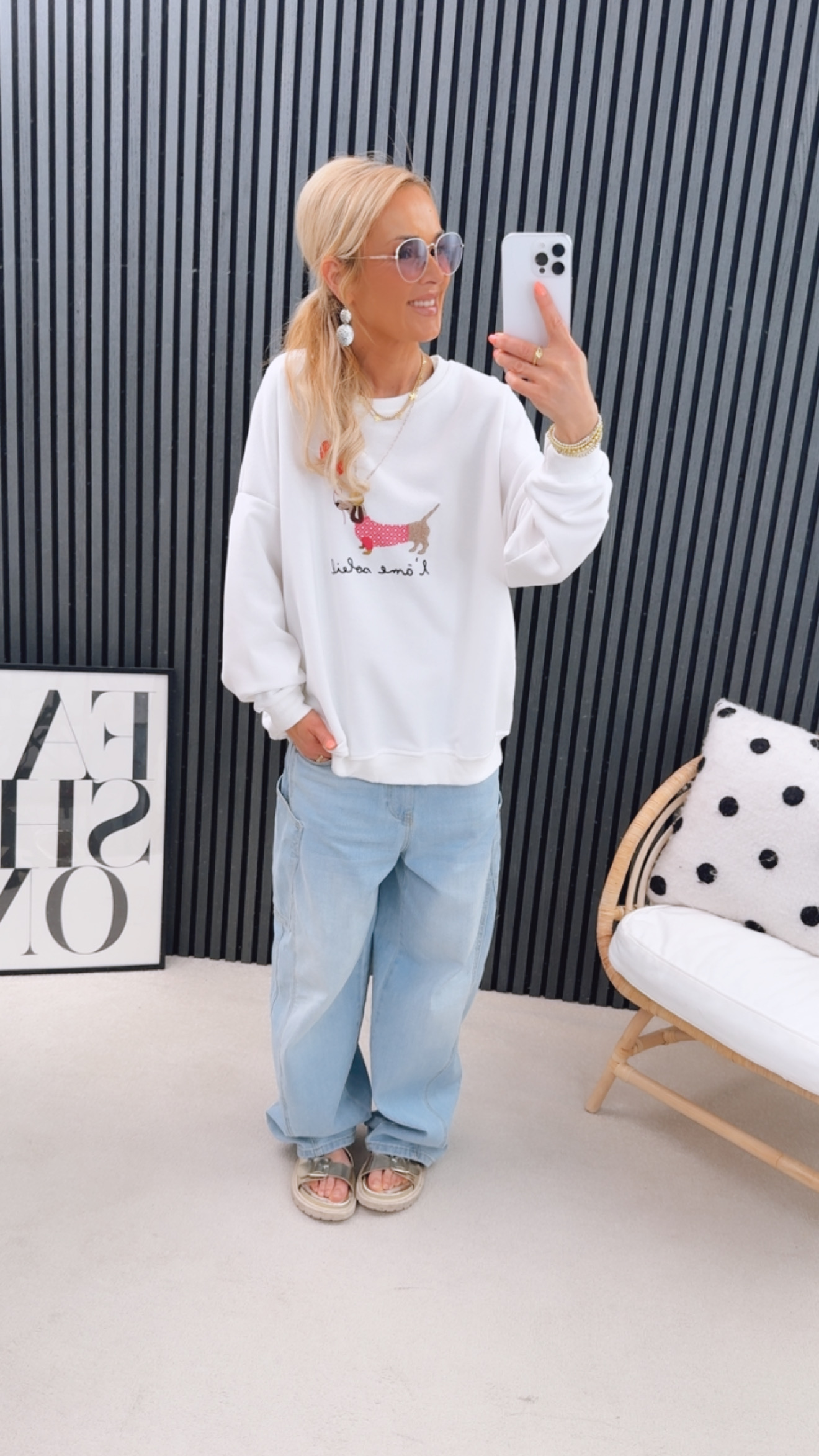 Sweater "Dackel mit Herz"