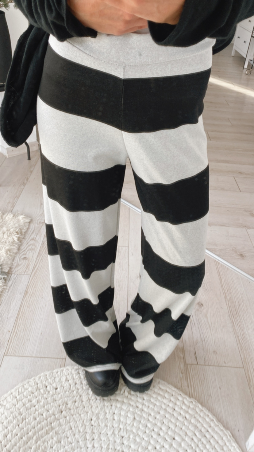 Wide Leg Pants "Stripeee"