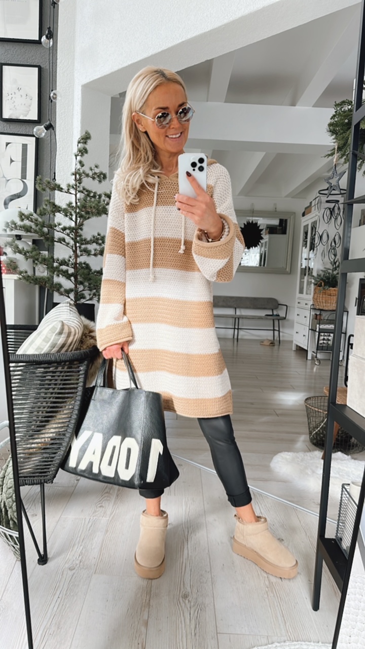 Strickhoody "Streifen Beige"