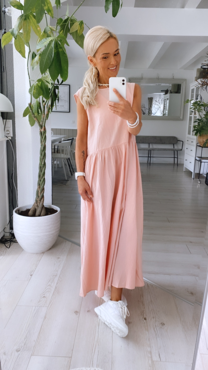 Ärmelloses Kleid "Lauraaa"