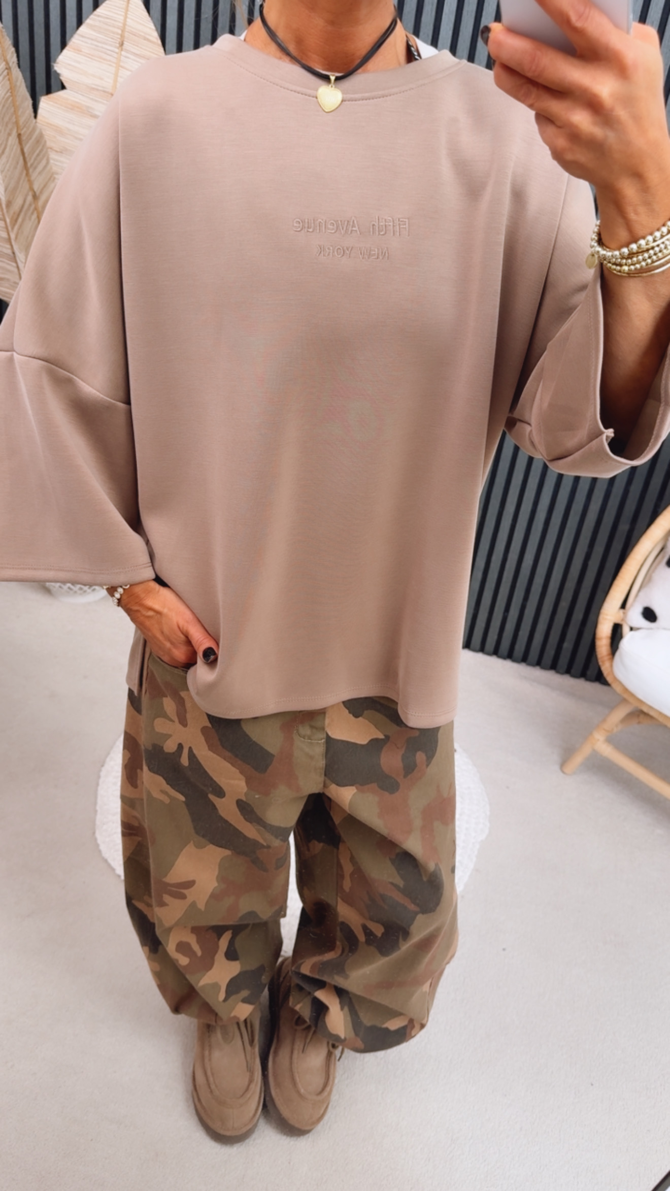 Shirt "Avenueee"